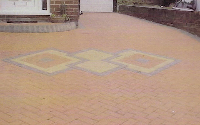 block paved