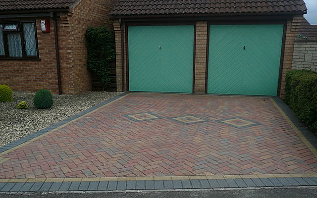 block paved